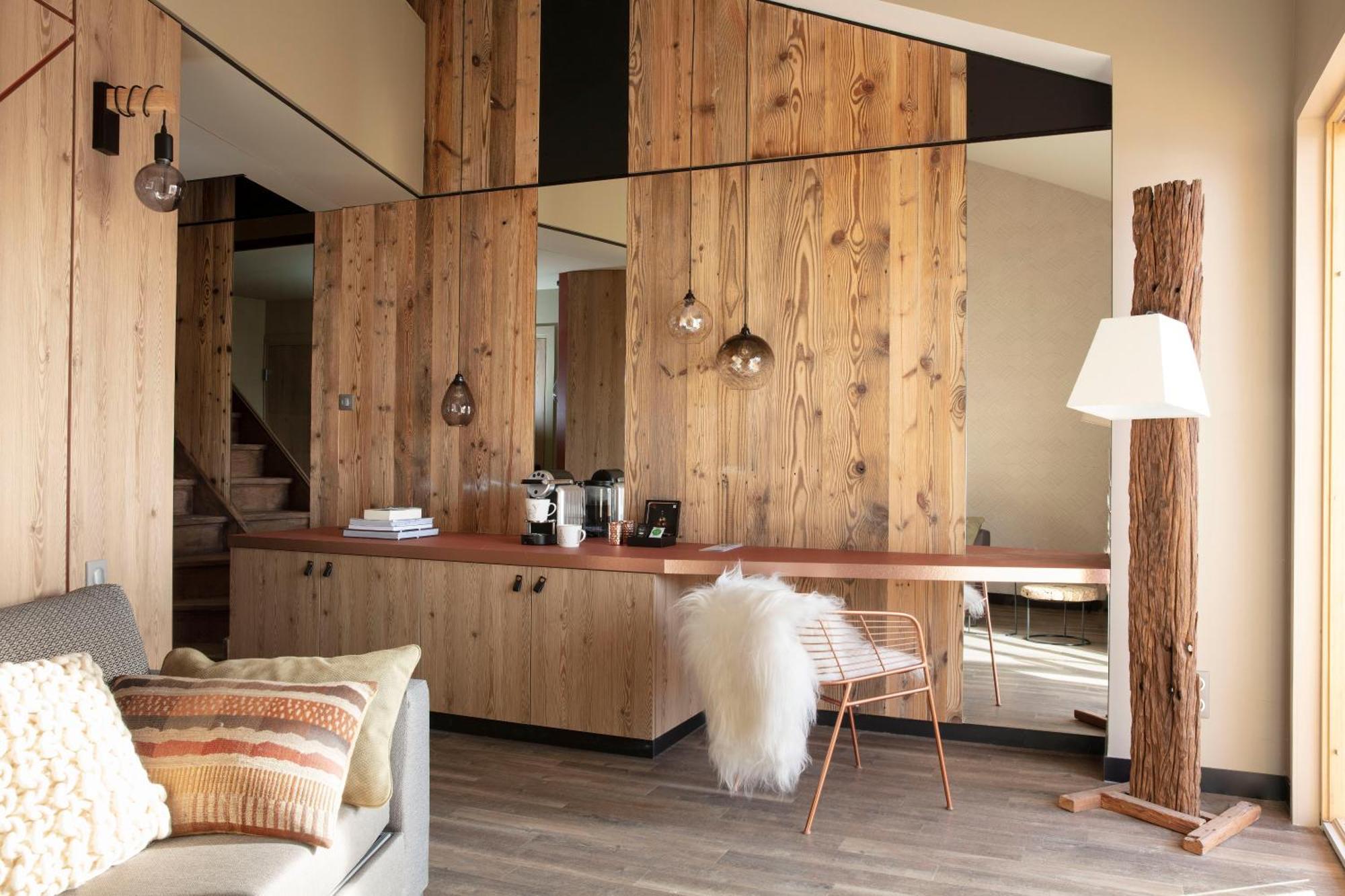 Grandes Rousses Hotel & Spa Alpe d'Huez Luaran gambar Interior of a chalet