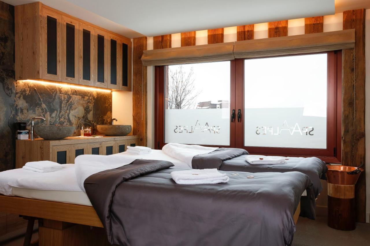 Grandes Rousses Hotel & Spa Alpe d'Huez Luaran gambar A treatment room at the spa